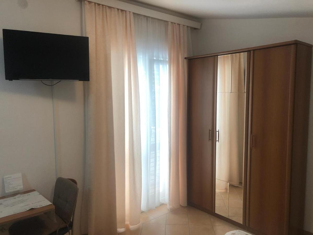 Villa Rosso 巴什卡沃达 外观 照片